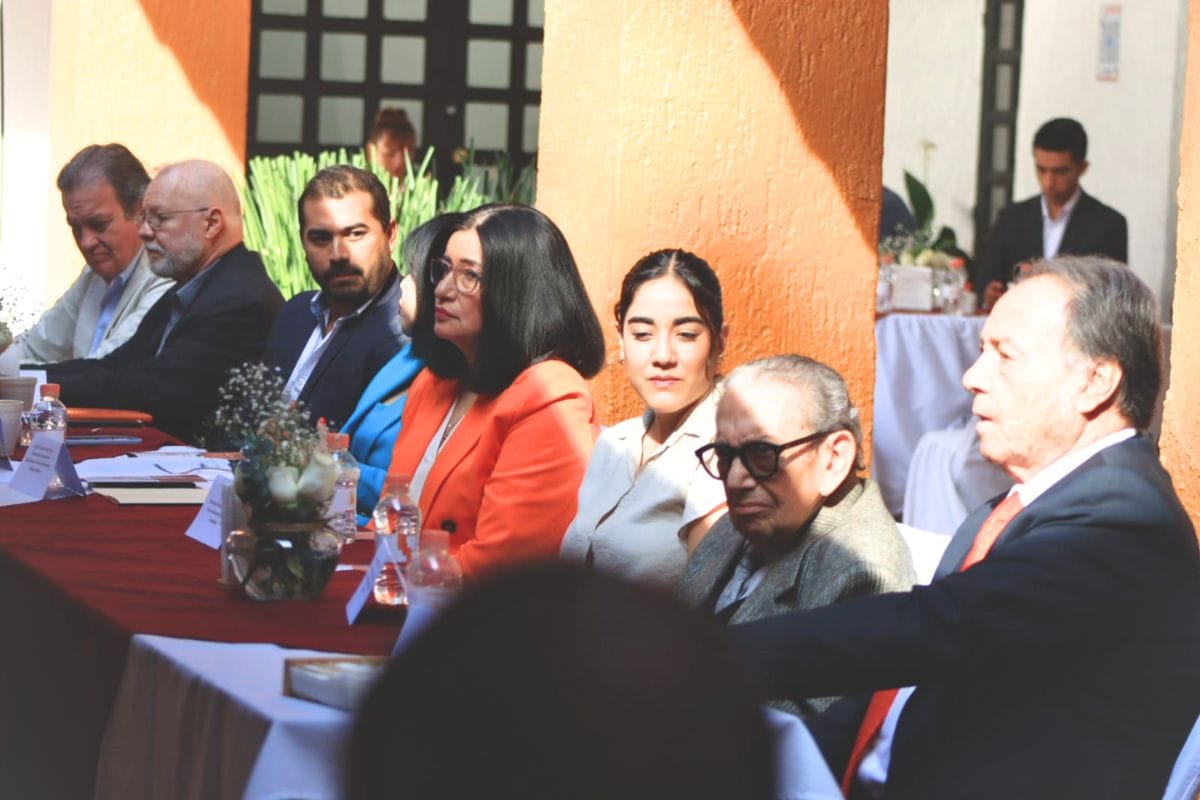 Integrantes del Parlamento Ciudadano Por Jalisco A.C.